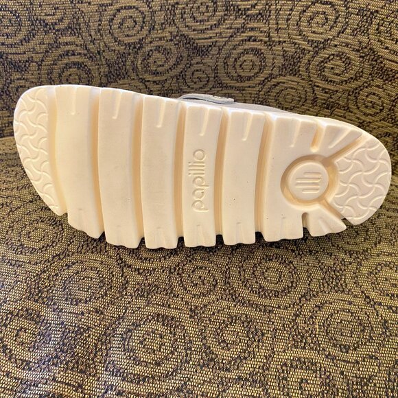 Birkenstock White Mules - Picture 3 of 3